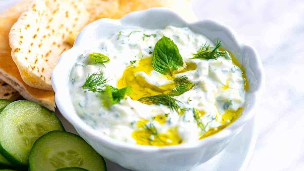 easy-tzatziki-recipe-2-1200.jpg